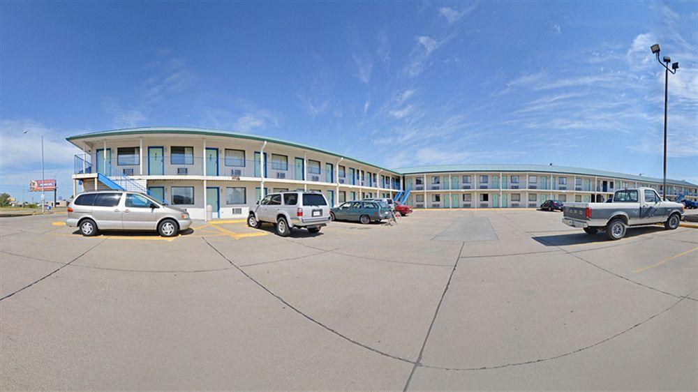 Americas Best Value Inn - Линкольн Экстерьер фото