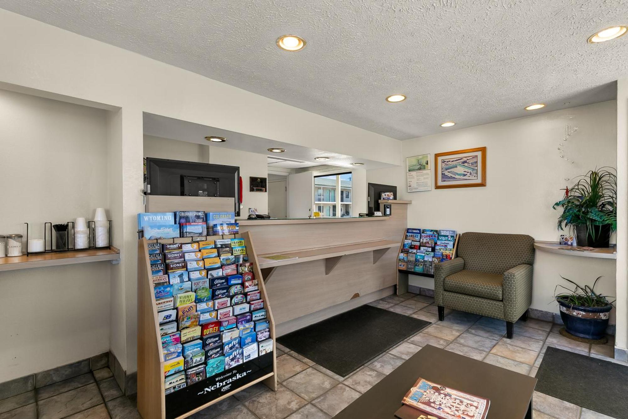 Americas Best Value Inn - Линкольн Экстерьер фото